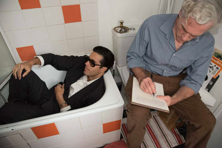 Jason Stoneking writing a portrait of musician Lucas Lecacheur