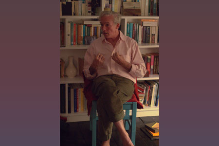 Jason Stoneking performing at the Lit Lounge in Skibbereen, photographed by Jason J Fisher